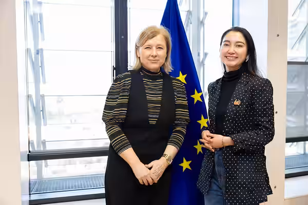 Vera Jourová, Vice-President of the European Commission in charge of Values and Transparency, receives Shiori Itō, Japanese journalist and documentary filmmaker (2024)