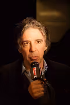 Rendezvous with Ariel Zeitoun at Fnac des Ternes (Paris, France). (2007)