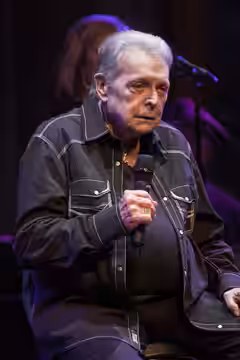 Mickey Gilley at the Redneck Country Club in 2017