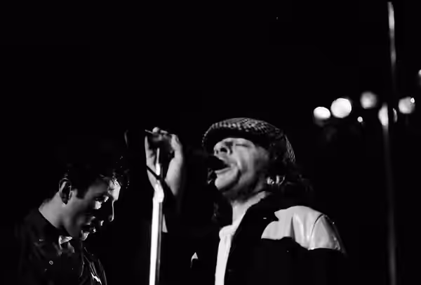 Ian Dury performing together with The Clash at the Tower Theater Show March 6, 1980.