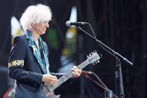 Les Insus en concert lors du festival des vieilles charrues 2016.