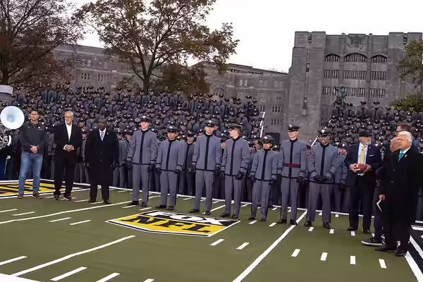 Fox NFL crew Curt Menefee, Terry Bradshaw, Howie Long, Michael Strahan, Jimmy Johnson and Jay Glazer broadcasted live from the Plain alongside our West Point te (2019)