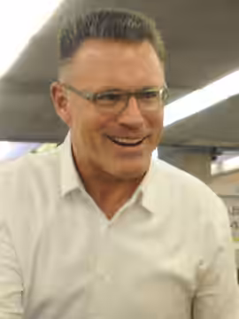 Howie Long