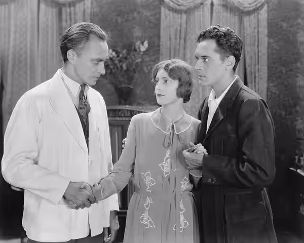 Film still from A Man's Past (1927)