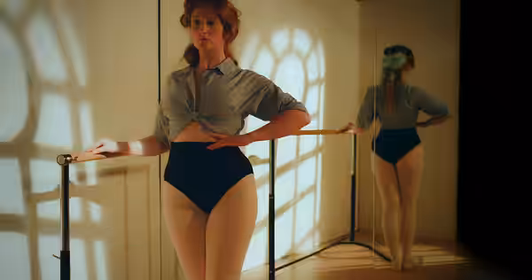 Shannon Davidson as Moira Shearer in " Òran na h-Eala". (2022)