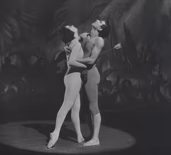 Ludmilla Tchérina e Guido Lauri nelle danze de 'La figlia di Mata Hari', un film di Renzo Merusi e Camine Gallone. (1954)