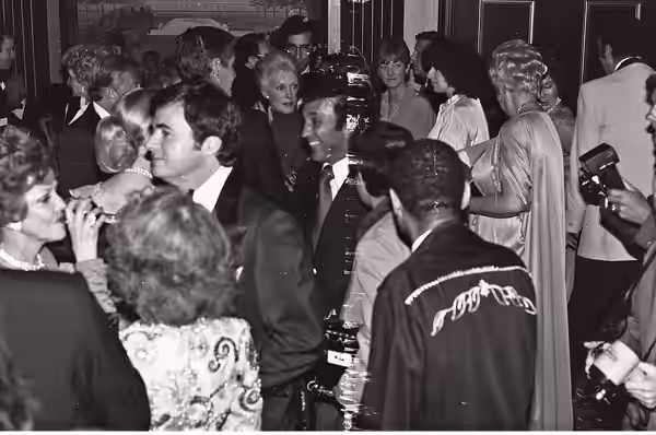 Janet Leigh, center background, at the National Film Society convention, May 1979. NOTE: Permission granted to copy, publish, broadcast or post any of my photos