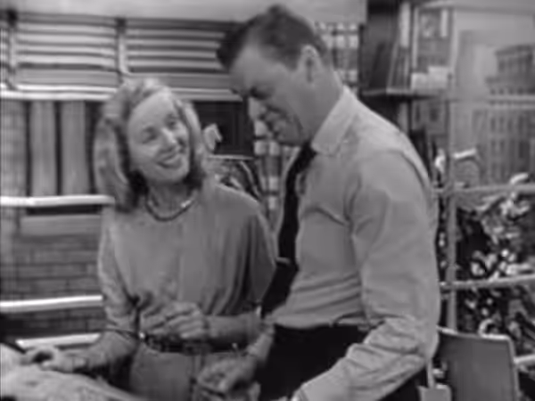 Eva Marie Saint &amp; Donald Briggs in the American TV series Suspense, episode The Comic Strip Murder (cropped screenshot) (1949)