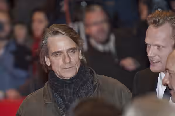 Cast of the movie Margin Call at the Berlin Film Festival 2011 (left to right: Jeremy Irons, Paul Bettany, Kevin Spacey)