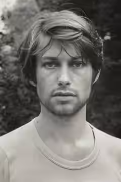 Bruce Robinson