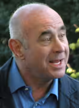 Bob Hoskins