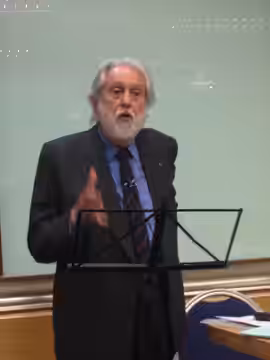 British film producer and educator David Puttnam speaking at the Singapore Management University. (2014)