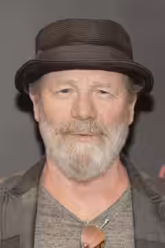 Peter Mullan
