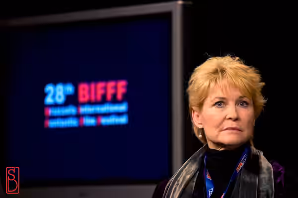 Dee Wallace (2010)