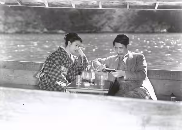 Kinuyo Tanaka and Sō Yamamura in Joyū Sumako no koi (女優須磨子の恋) directed by Kenji Mizoguchi - 1947