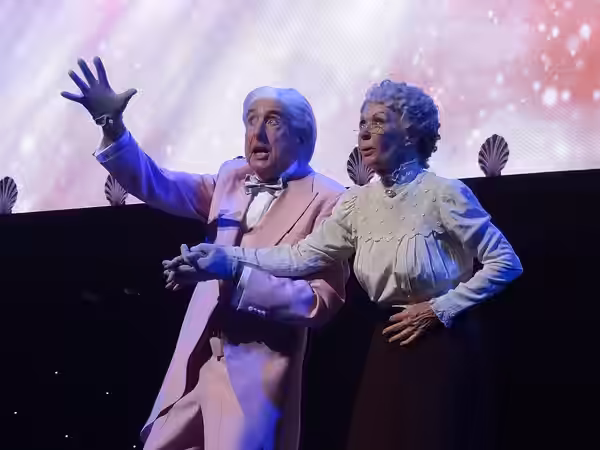 Eric Idle and Carol Cleveland performing the "Galaxy Song" during the Monty Python Live (Mostly) show. (2014)