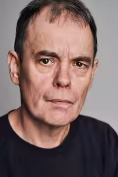 Kevin Eldon