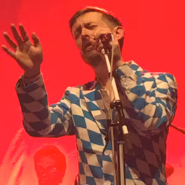 A photograph of Neil Hannon performing with The Divine Comedy at the O2 Academy Bristol, 14 October 2019.