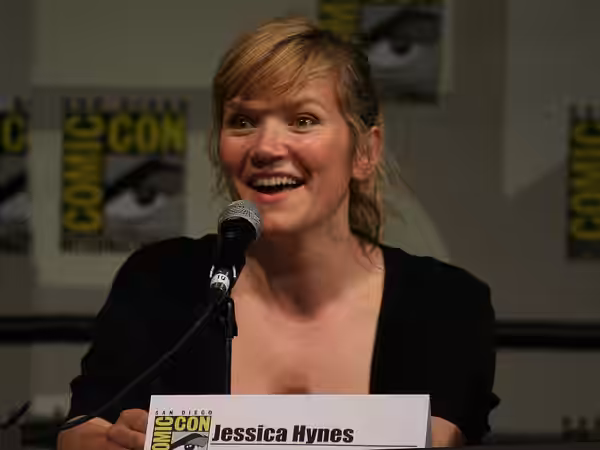 Jessica Hynes, co-creator and co-star (as Daisy Steiner) of Spaced. At the 2008 Comic-con Spaced panel.