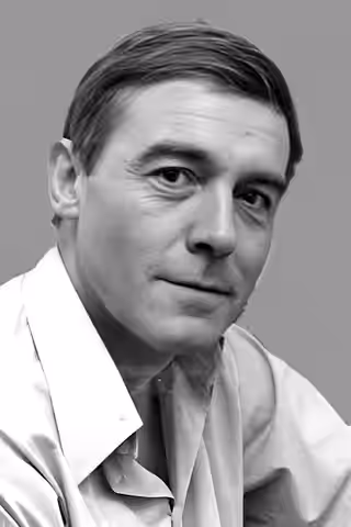 Michael Jayston