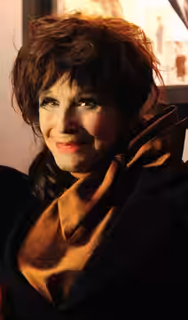 Fenella Fielding on her 90th Birthday (17/11/27) Photograph by Etienne Gilfillan licensed under the Creative Commons Attribution License (2017)