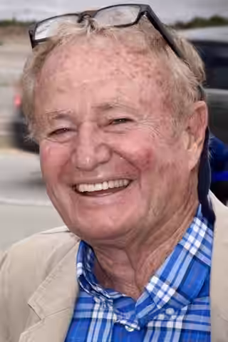 Lloyd Ahern II