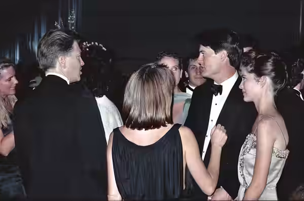 1990 Emmy Awards NOTE: Permission granted to copy, publish, broadcast or post any of my photos, but please credit "photo by Alan Light" if you can. Thanks. Scan