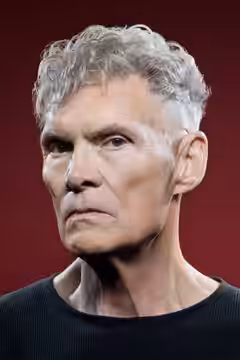 Everett McGill