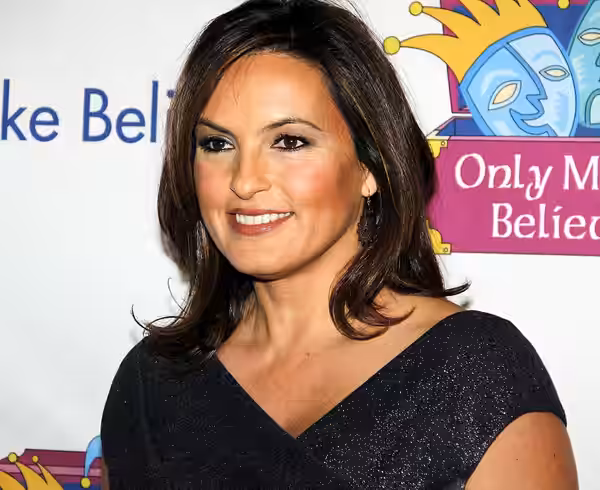 Mariska Hargitay at the Make Believe On Broadway 2011, New York City.