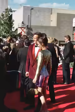 1994 Emmy Awards NOTE: Permission granted to copy, publish, broadcast or post any of my photos, but please credit "photo by Alan Light" if you can. Thanks. Scan