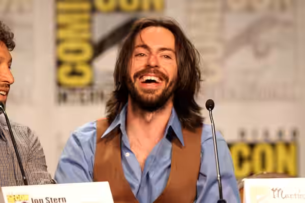 Martin Starr at the 2011 San Diego Comic-Con International in San Diego, California. Please attribute to Gage Skidmore if used elsewhere.