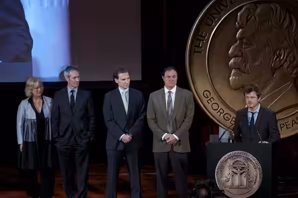Showrunner Beau Willimon accepts the Peabody Award for House of Cards. He is on stage with Boris McGiver, Jayne Atkinson, Sebastian Arcelus and. Michael Gill (2014)