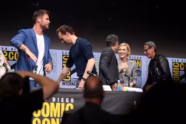 Chris Hemsworth, Tom Hiddleston, Mark Ruffalo, Cate Blanchett and Jeff Goldblum speaking at the 2017 San Diego Comic Con International, for "Thor: Ragnarok", at