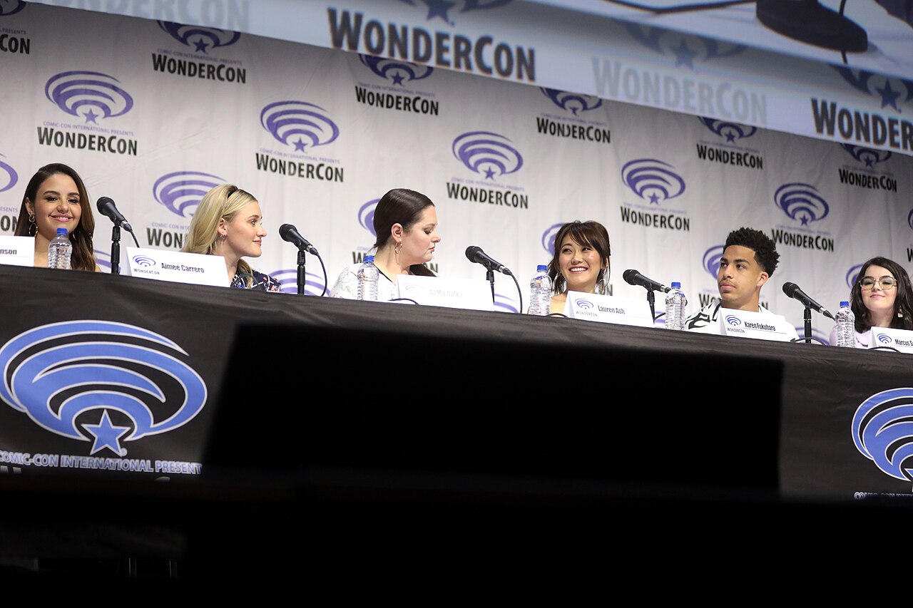 Aimee Carrero, AJ Michalka, Lauren Ash, Karen Fukuhara, Marcus Scribner and Merit Leighton speaking at the 2019 WonderCon, for "She-Ra and the Princess of Power