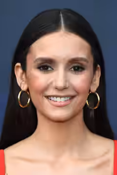 Nina Dobrev