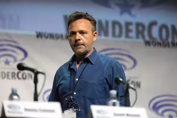 Danny Cannon speaking at the 2017 WonderCon, for "Gotham", at the Anaheim Convention Center in Anaheim, California. Please attribute to Gage Skidmore if used el