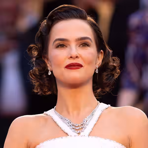 Zoey Deutch presenting the movie Nouvelle Vague at the 2025 Cannes Film Festival