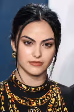 Camila Mendes