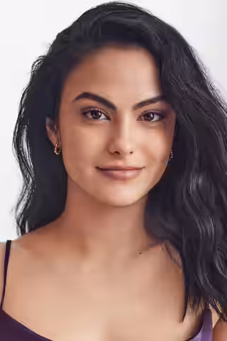 Camila Mendes