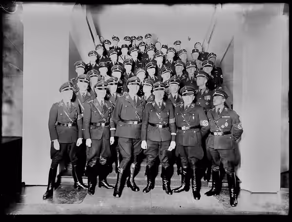 SS Group Portrait (S.S. Führergruppe) Depicted persons: Officers of the SS (Schutzstaffel), the paramilitary elite organization of the Nazi Party (NSDAP) Front