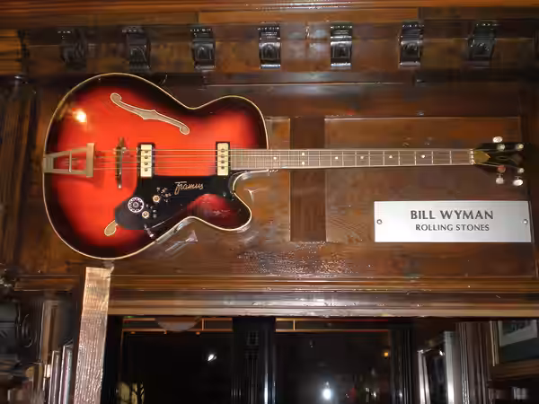 Bill Wyman (Rolling Stones) used to own this guitar, located at Hard Rock Café Paris.
