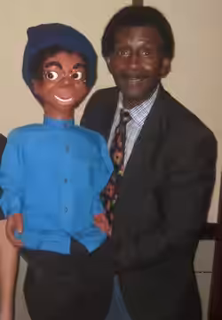 Willie Tyler and Lester in July 2014 Peter Dzubay