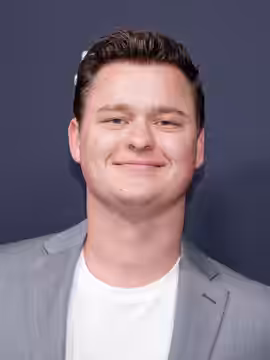 Cooper Tomlinson