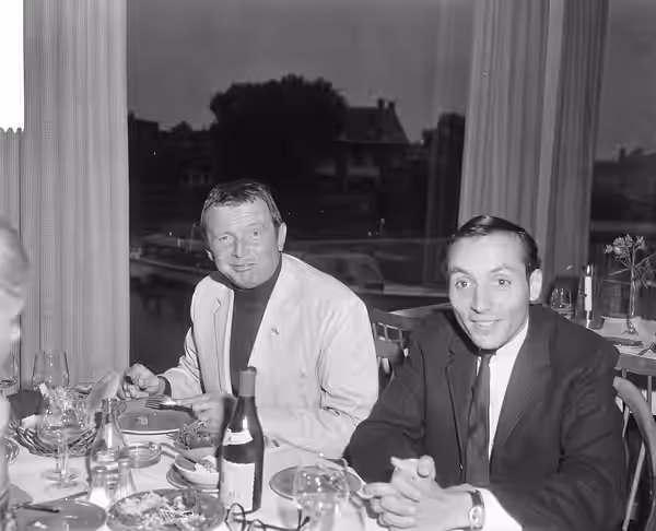 Collectie / Archief : Fotocollectie Anefo Reportage / Serie : [ onbekend ] Beschrijving : Opdracht Parool, Toon Hermans Datum : 16 juli 1965 Persoonsnaam : Herm