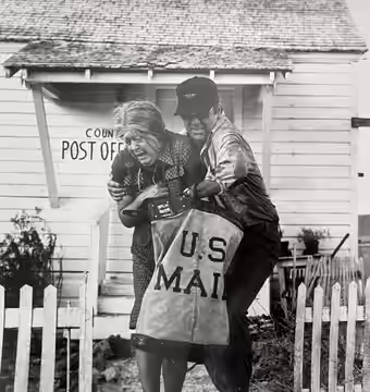 Lucille Benson & Jackie Cooper in the TV movie The Day the Earth Moved - publicity still (cropped) (1974)
