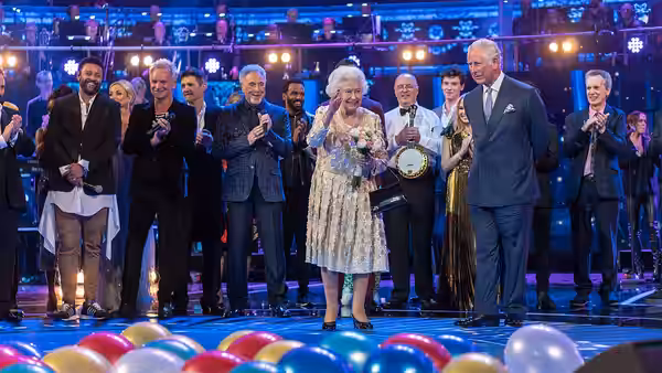 QueenbdayRAH210418-110 (2018)