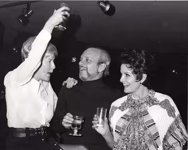 L. to R. : Elaine Stritch, Harold Prince and Jane Russell, on the set of the Broadway's musical Company (1970-72) - publicity still (cropped) (1971)