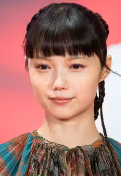第30回 東京国際映画祭 オープニングセレモニー 宮﨑あおい (2017)