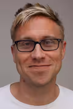 Russell Howard