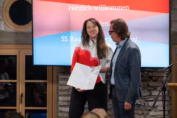 Swiss singer-songwriter Sophie Hunger is to receive the Rauris Literature Prize as part of the Rauris Literature Days (Austria). Next to her, Thomas Bodmer, Swi (2026)